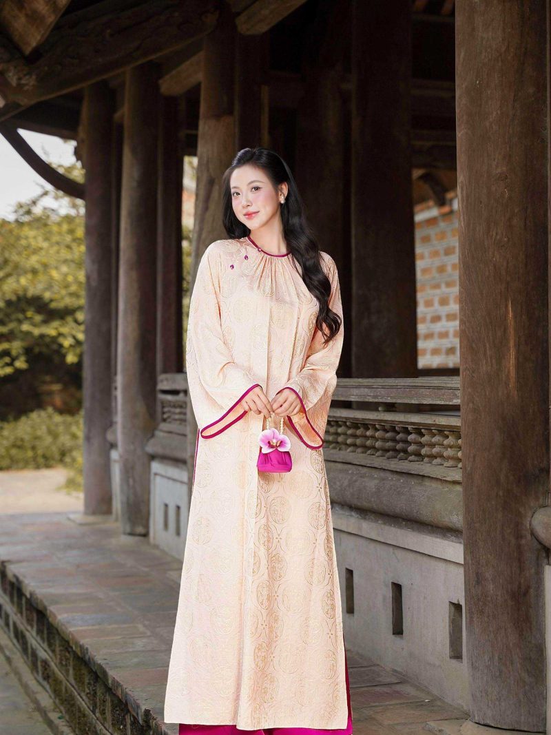 Áo dài AD279 - QD041 cách tân tay dài phối tà dài dáng suông rộng Dài tay Tơ tằm hoa thủy tiên phối lụa