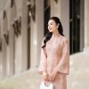 Áo dài cách tân AD256 - QD010 tay rộng cổ cao mềm mại nữ tính Dài tay Tằm óng thêu đính kim sa