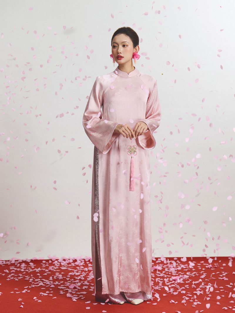 Áo Dài Phấn Chi